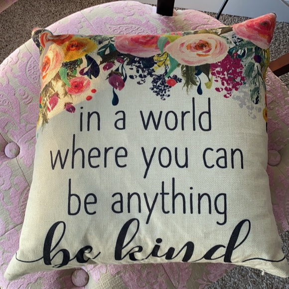 “Be kind” Decorative Pillow - Picture 2 of 2